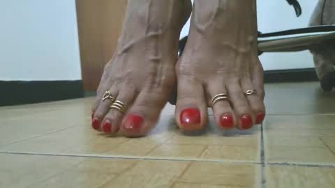 Lissafeethot online show from December 1, 9:46 pm