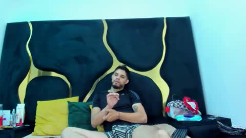 LISSA JHONS online show from December 19, 5:25 am