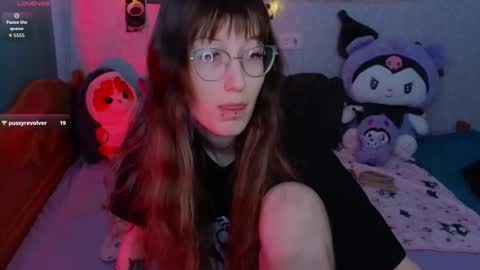 lissaros online show from February 19, 9:19 am