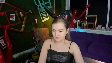 Lissa Telor online show from June 3, 2:33 pm