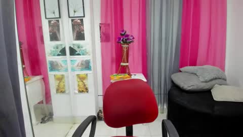 lissa online show from February 18, 9:58 pm