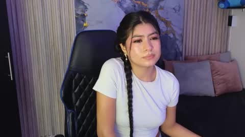 ss  online show from March 4, 8:28 pm