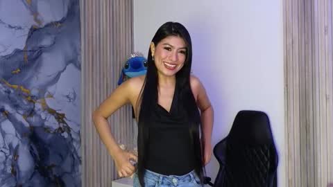 ss  online show from February 10, 8:23 pm