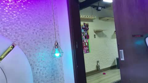 lisse_palmerr online show from January 17, 3:05 am