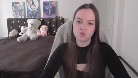 little__flowers online show from October 29, 7:43 am