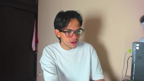 Daniel online show from January 7, 1:32 am