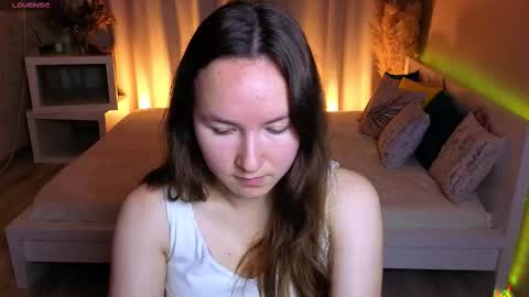 Snapshot of little_doll_meow chatting on October 10, 3:12 am Alexandra online show from October 10, 3:12 am