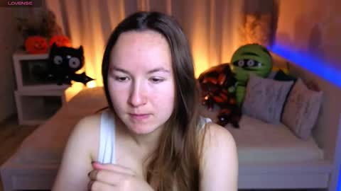 Snapshot of little_doll_meow chatting on October 15, 2:59 am Alexandra online show from October 15, 2:59 am