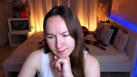 Snapshot of little_doll_meow chatting on October 14, 2:47 am Alexandra online show from October 14, 2:47 am