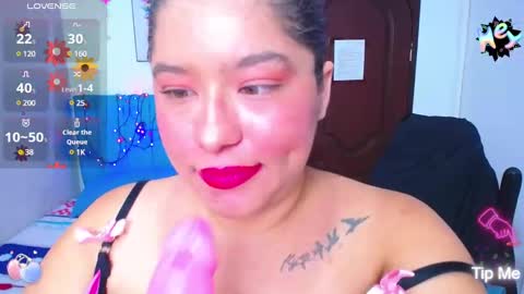 Snapshot of little_flower4you chatting on February 12, 11:09 pm mai rojas online show from February 12, 11:09 pm