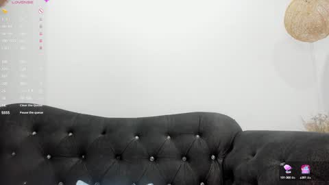 little_melanie online show from February 21, 6:15 pm