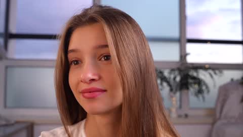 Kiki online show from September 8, 3:55 pm