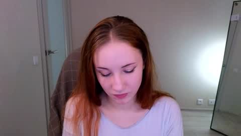 little_pretty_woman online show from February 11, 3:49 pm
