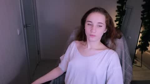 little_pretty_woman online show from February 26, 8:47 pm