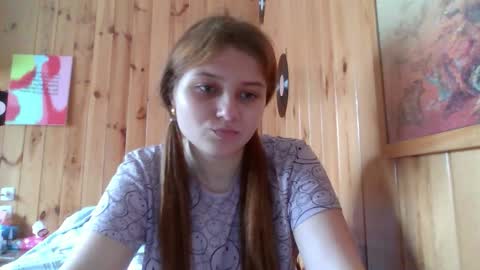 little_shygirl_ online show from November 6, 9:56 am