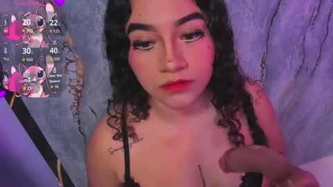 little_valentinaa online show from November 25, 11:42 am