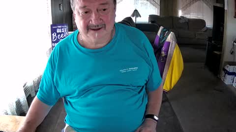 Snapshot of littled83057 chatting on September 16, 7:17 pm Littled83057 online show from September 16, 7:17 pm