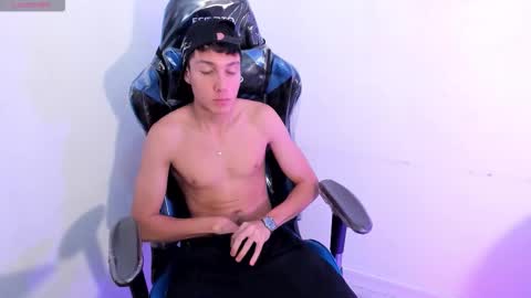 DANNY online show from February 11, 9:07 pm