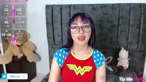 Snapshot of littlee__bunny chatting on September 29, 10:36 am your little bunny online show from September 29, 10:36 am