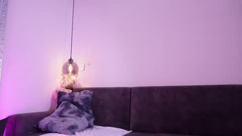 Sophie online show from February 5, 12:47 am