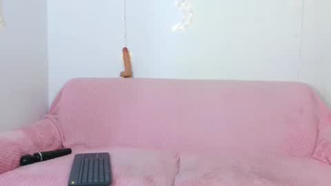 Sammy online show from October 10, 11:27 am