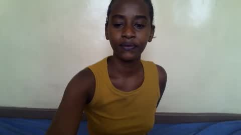 littlesandie online show from October 22, 6:49 am