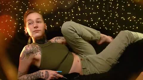 Niki  free tg channel with some photos gifs and info about streams  online show from February 13, 5:27 pm