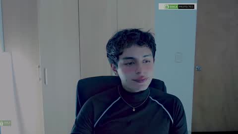 littlezhalem online show from November 18, 5:21 am