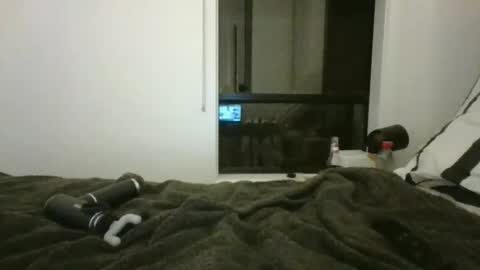 litzsa online show from February 21, 10:07 am