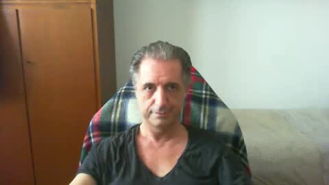 liuk53 online show from April 10, 12:43 pm