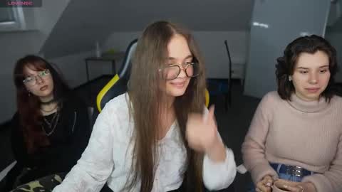 Sheryl online show from March 27, 3:13 pm