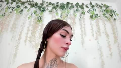 Liz Luna online show from June 12, 10:09 pm