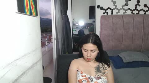 Liza Thurner online show from December 4, 10:35 pm