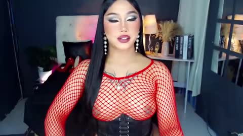 Liza online show from December 2, 7:00 pm