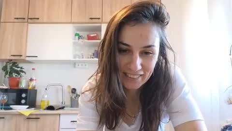 Snapshot of lizalish chatting on February 9, 11:36 am Liza online show from February 9, 11:36 am