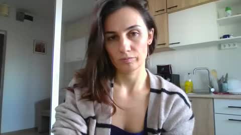 Snapshot of lizalish chatting on January 13, 11:30 am Liza online show from January 13, 11:30 am