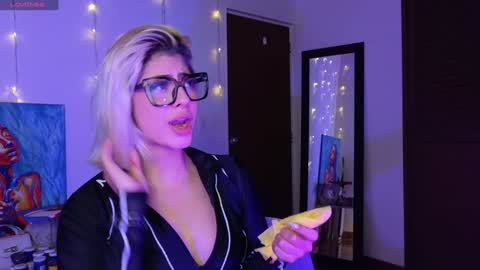 Lizeth online show from January 24, 4:05 am