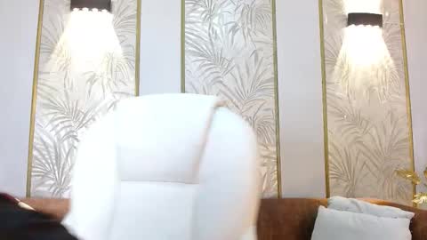 Liza online show from February 3, 7:40 pm