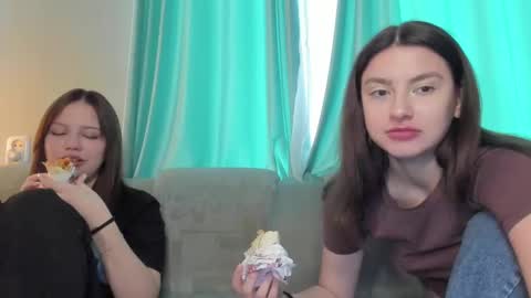 lizzi_muur online show from January 31, 10:42 am