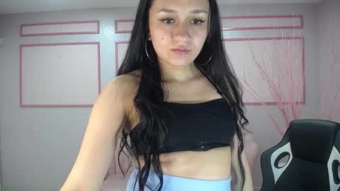 lizzie12_a online show from January 30, 11:45 pm