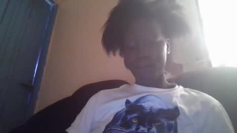 lizzie2020 online show from May 21, 5:14 am
