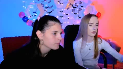 lizzie_boom online show from October 27, 8:09 pm