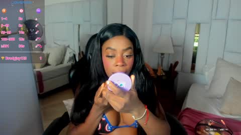 Lizzy Joss online show from January 18, 6:03 am