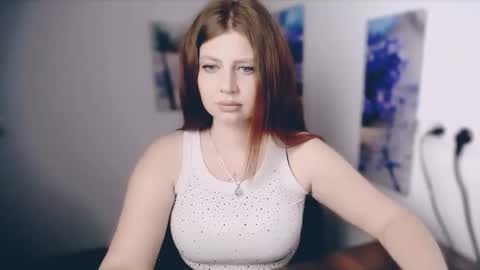 Lizzy3 online show from March 28, 1:45 pm