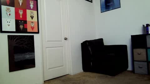 LL Cool Jake online show from April 15, 7:55 am