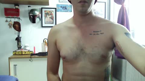 Lobo online show from January 4, 7:23 pm