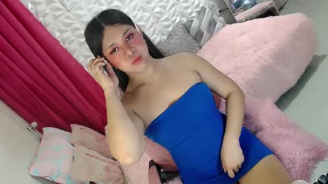 Thea online show from February 19, 3:39 am