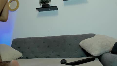 logan online show from December 14, 10:16 pm