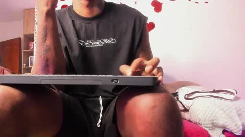 LOGAN DRAKE online show from April 21, 3:13 am