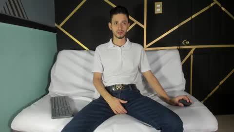 Logan Rogers online show from October 6, 11:50 am